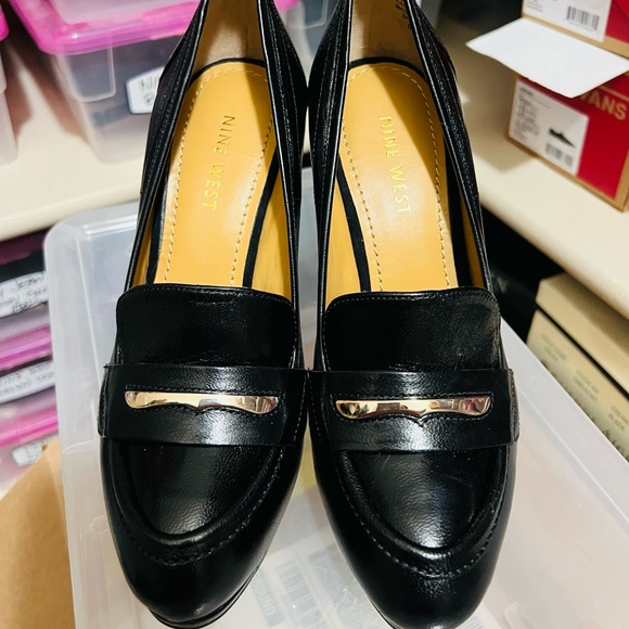 Pump up your look in these stylish shoes. - Picture 2 of 5